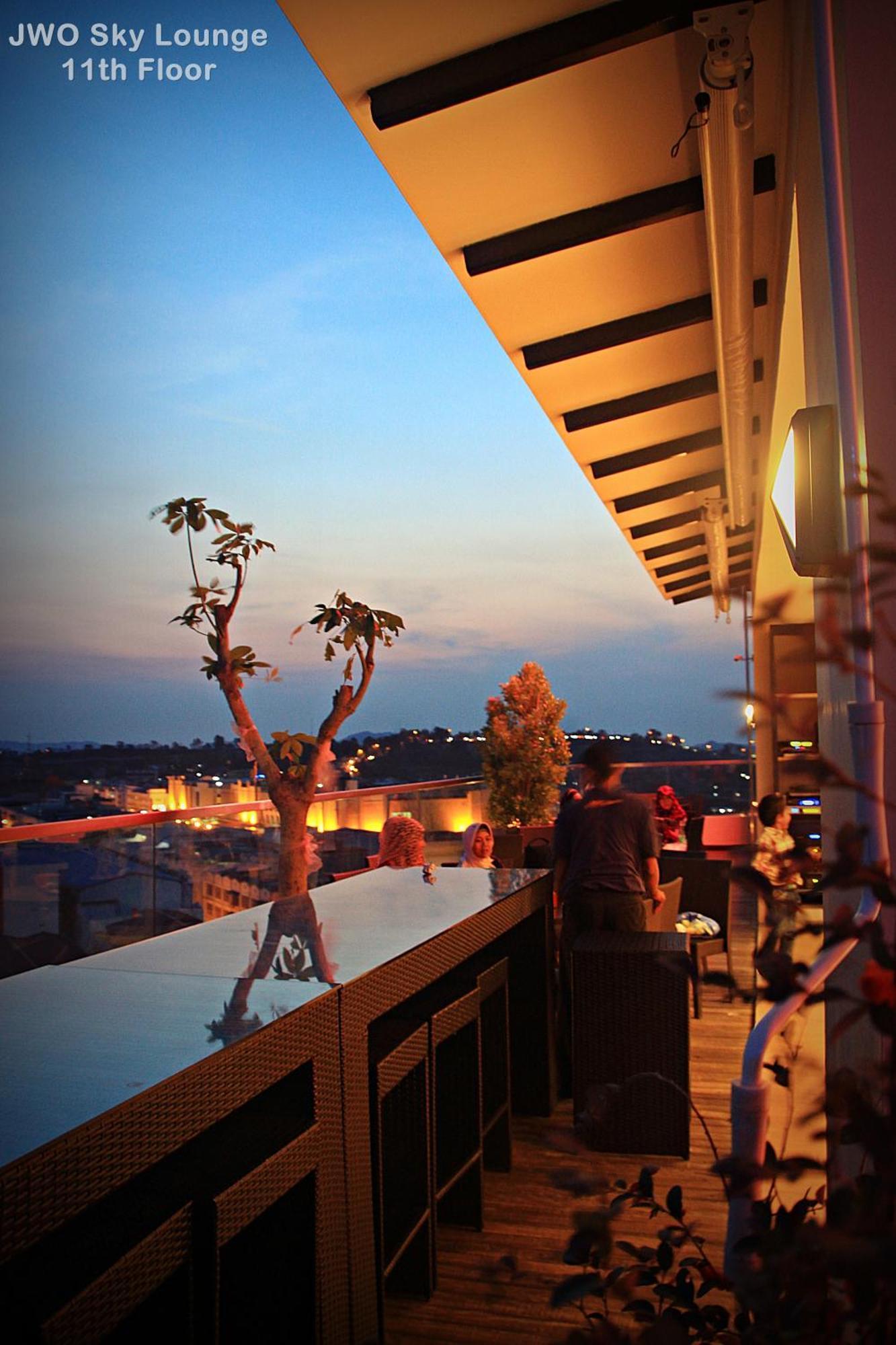 Biz Hotel Batam Нагоя Екстериор снимка