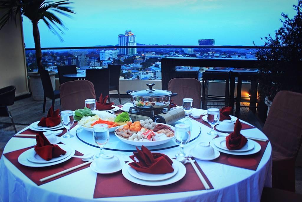 Biz Hotel Batam Нагоя Екстериор снимка